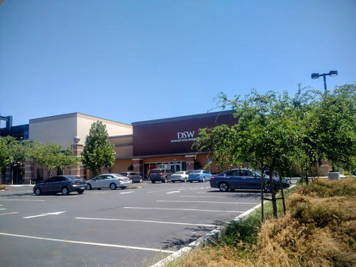 Shoe Store «DSW Designer Shoe Warehouse», reviews and photos, 2316 Monument Blvd, Pleasant Hill, CA 94523, USA