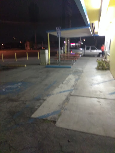 Donut Shop «Donut King», reviews and photos, 12000 Rosecrans Ave, Norwalk, CA 90650, USA