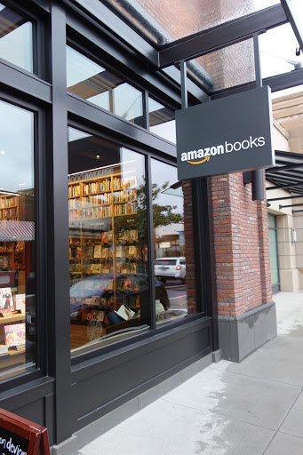 Book Store «Amazon Books», reviews and photos, 4601 26th Ave NE, Seattle, WA 98105, USA
