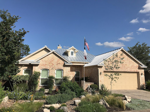 Roofing Contractor «Quality Roofing», reviews and photos, 8222 N Lamar Blvd E-43, Austin, TX 78753, USA