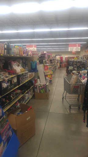 Grocery Store «Grocery Outlet Bargain Market», reviews and photos, 11301 Island Ave, Island City, OR 97850, USA