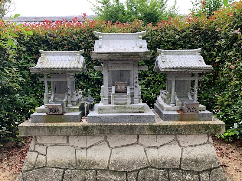 東ノ森神社