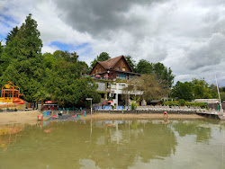 Foto von St Alban Plage mit lange, gerade küste