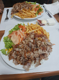 Plats et boissons du Sandwicherie Pacha Kebab Fait maison à Lyon - n°9