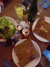 Photo n°34 de Aux Crêperies Bretonnes La Bolée à Annecy ()