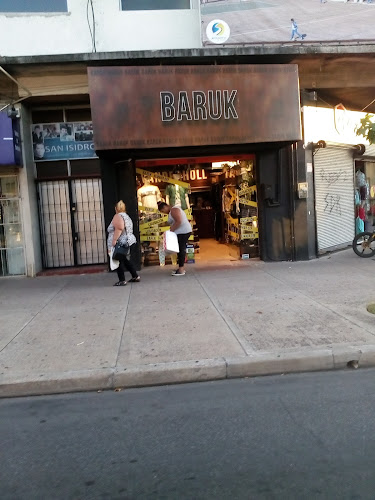 3 opiniones de Baruk Las Piedras (Tienda de ropa) en Canelones (San José)