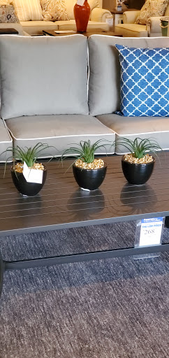 Furniture Store «Furniture Fair», reviews and photos, 7200 Dixie Hwy, Fairfield, OH 45014, USA