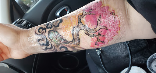 Tattoo Shop «Ink Daddy Tattoo and Body Piercing», reviews and photos, 3535 Commercial St SE, Salem, OR 97302, USA