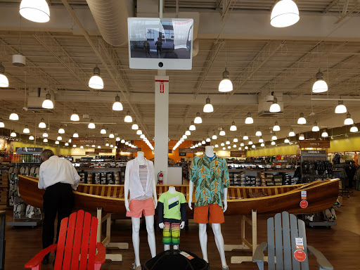 Outdoor Sports Store «Sierra Trading Post», reviews and photos, 215 N Maple Rd Unit 1F, Ann Arbor, MI 48103, USA