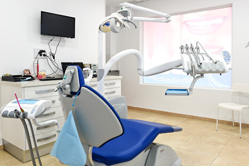 Clínica dental en Huelva - Busudent en Huelva