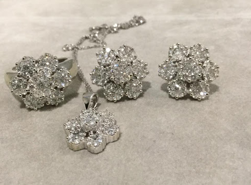 Jewelry Designer «Silver Spring Jewelry White Oak», reviews and photos, 11205 New Hampshire Ave, Silver Spring, MD 20904, USA