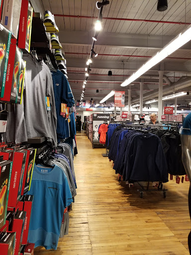 Shoe Store «New Balance», reviews and photos, 5 S Union St, Lawrence, MA 01843, USA
