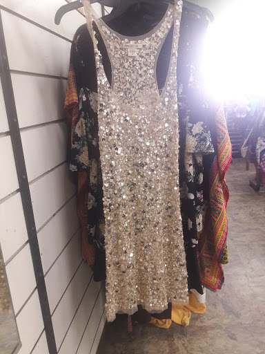 Thrift Store «Goodwill, Serving the People of Southern Los Angeles County», reviews and photos, 800 W Pacific Coast Hwy, Long Beach, CA 90806, USA