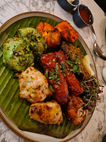 Mumbai Maska - Indian Restaurant and Takeaway in Chingford - London