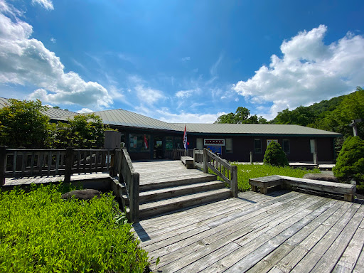 Linwood Community Library at Snowshoe - AZexplained