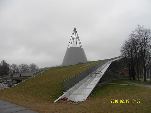 Distance universities in Rotterdam