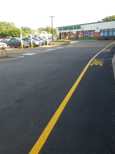 Pet Supply Store «Pet Supplies Plus», reviews and photos, 1665 VFW Pkwy, West Roxbury, MA 02132, USA