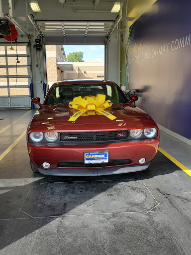 Used Car Dealer «CarMax», reviews and photos, 4431 28th St SE, Kentwood, MI 49512, USA