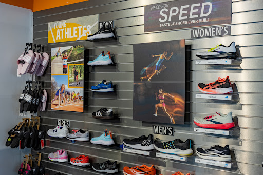 Running Store «Road Runner Sports», reviews and photos, 490 Broad St Suite 1, Shrewsbury, NJ 07702, USA