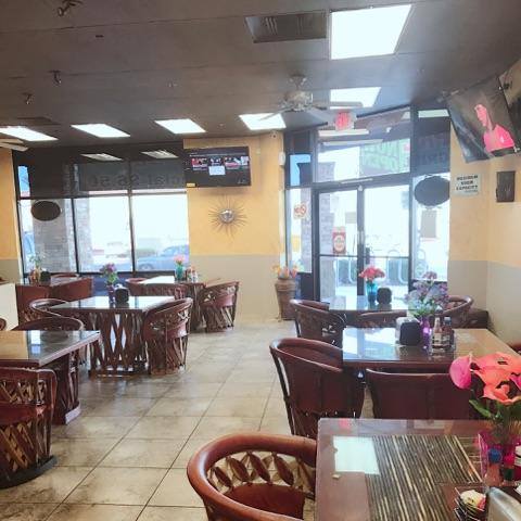 El Nopal Mexican Grill