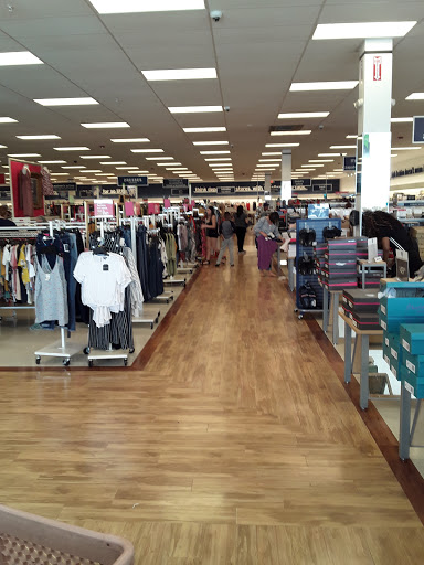 Department Store «Marshalls & HomeGoods», reviews and photos, 731 Centerview Blvd, Kissimmee, FL 34741, USA