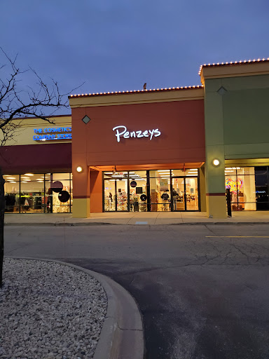 Shopping Mall «Johnson Creek Premium Outlets», reviews and photos, 575 Linmar Ln, Johnson Creek, WI 53038, USA