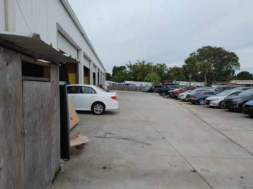 Auto Body Shop «Gerber Collision & Glass», reviews and photos, 6933 Vickie Cir, West Melbourne, FL 32904, USA