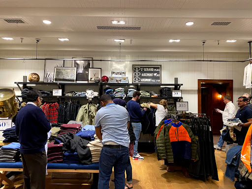 Clothing Store «Polo Ralph Lauren Factory Store», reviews and photos, 8200 Vineland Ave #500, Orlando, FL 32821, USA