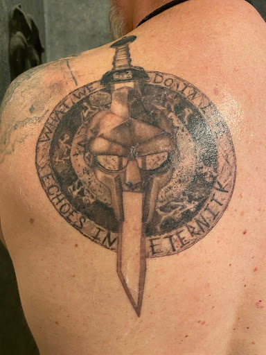 Tattoo Shop «Hopeless Ink Tattoo & Piercing», reviews and photos, 2308 Main St, Vancouver, WA 98660, USA