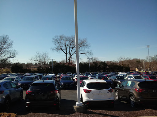 Mazda Dealer «Mazda of Manchester», reviews and photos, 80 Oakland St, Manchester, CT 06042, USA