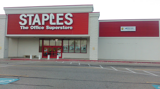 Office Supply Store «Staples», reviews and photos, 965 Loucks Rd, York, PA 17404, USA