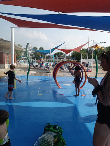 Aquatic Centre «North Pointe Aquatic Center», reviews and photos, 335 Holloway Rd, Ballwin, MO 63011, USA