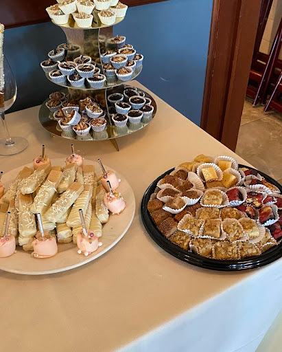 Dessert Shop «Devour Desserts», reviews and photos, 671 Bridgeton Pike, Mantua Township, NJ 08051, USA