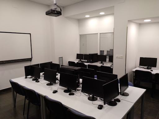 Auto Escuela Luis, Autoescuela en Palencia,Palencia