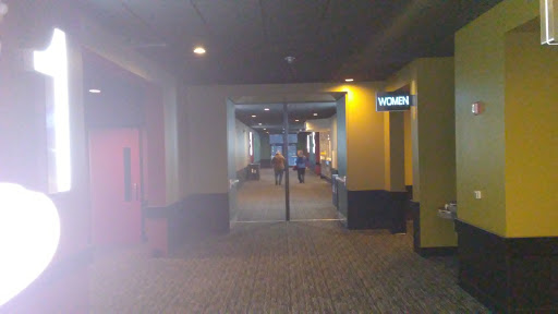 Movie Theater «Showcase Cinemas North Attleboro», reviews and photos, 640 S Washington St, North Attleborough, MA 02760, USA