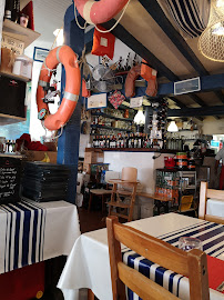Atmosphère du Restaurant de fruits de mer Restaurant Le P' Tit Pecheur à Capbreton - n°8