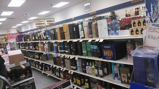 Liquor Store «Wine & Spirits Stores», reviews and photos, 119 City Ave, Bala Cynwyd, PA 19004, USA