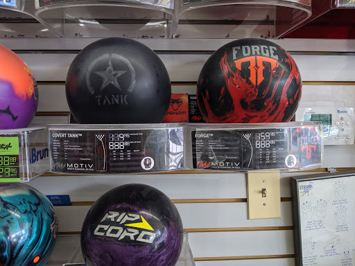 Bowling Supply Shop «World Class Pro Shops», reviews and photos, 6262 Kenilworth Ave, Riverdale, MD 20737, USA