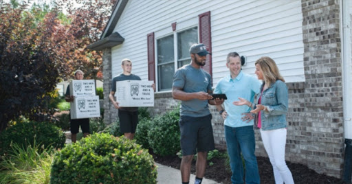 Moving and Storage Service «Two Men and a Truck», reviews and photos, 909 IL-83 #201, Elmhurst, IL 60126, USA