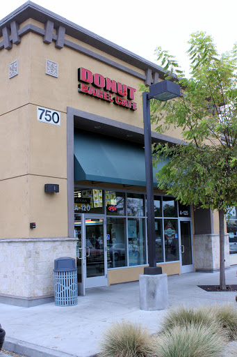 Donut Shop «Donut Bagel Cafe», reviews and photos, 750 Stony Point Rd, Santa Rosa, CA 95407, USA