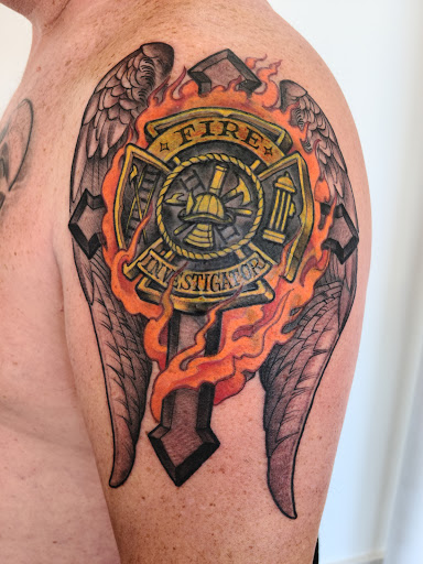 Tattoo Shop «King Street Body Gallery», reviews and photos, 220 W King St # 8, Cocoa, FL 32922, USA