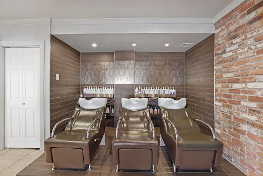 Beauty Salon «Lux Salon», reviews and photos, 7337 Highland Rd, Baton Rouge, LA 70808, USA