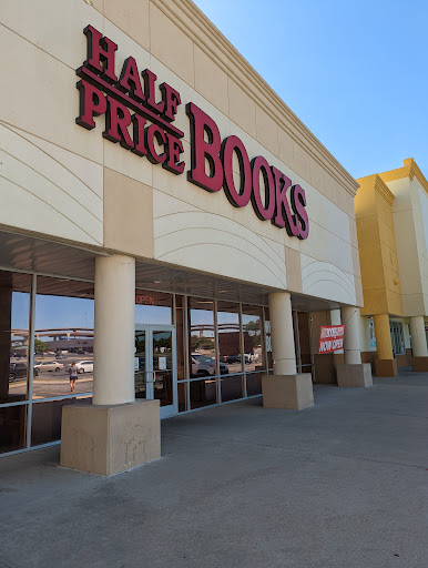 Book Store «Half Price Books», reviews and photos, 2601 S Interstate 35 e300, Round Rock, TX 78664, USA