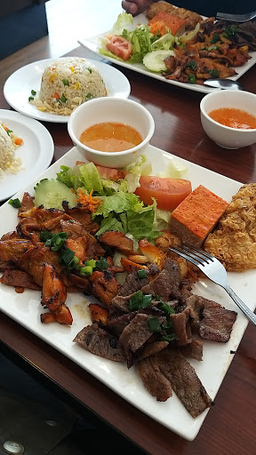 Vietnamese restaurant Fontana