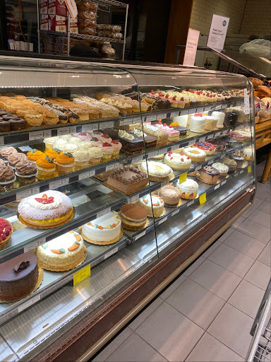 Grocery Store «Whole Foods Market», reviews and photos, 5269 River Rd, Bethesda, MD 20816, USA