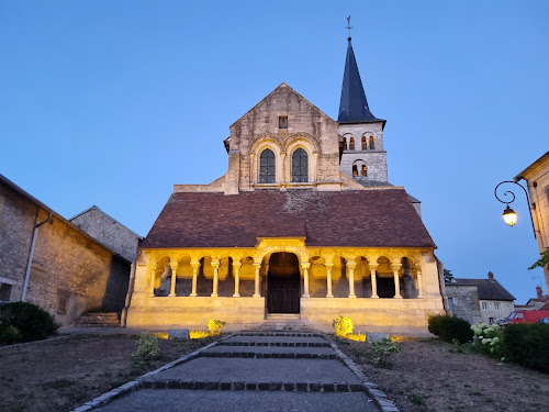 Église Saint-Sauveur à Hermonville