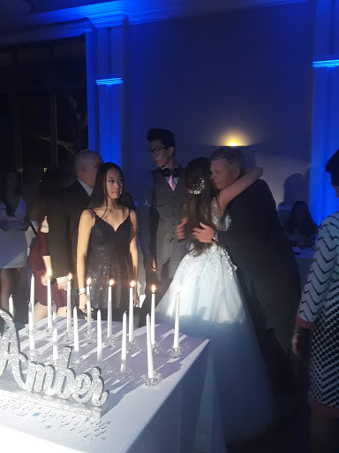 Golf Club «The Sycamore Grille at Knob Hill Golf Club», reviews and photos, 1 Shinnecock Dr, Manalapan Township, NJ 07726, USA