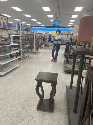 Clothing Store «Ross Dress for Less», reviews and photos, 909 N Landing Way, Renton, WA 98057, USA