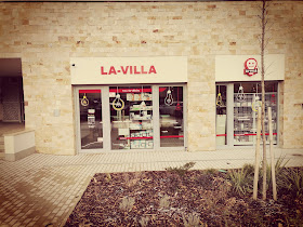 LA-VILLA Bt.