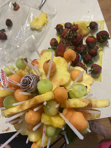 Gift Shop «Edible Arrangements», reviews and photos, 8501 Astronaut Blvd #6, Cape Canaveral, FL 32920, USA